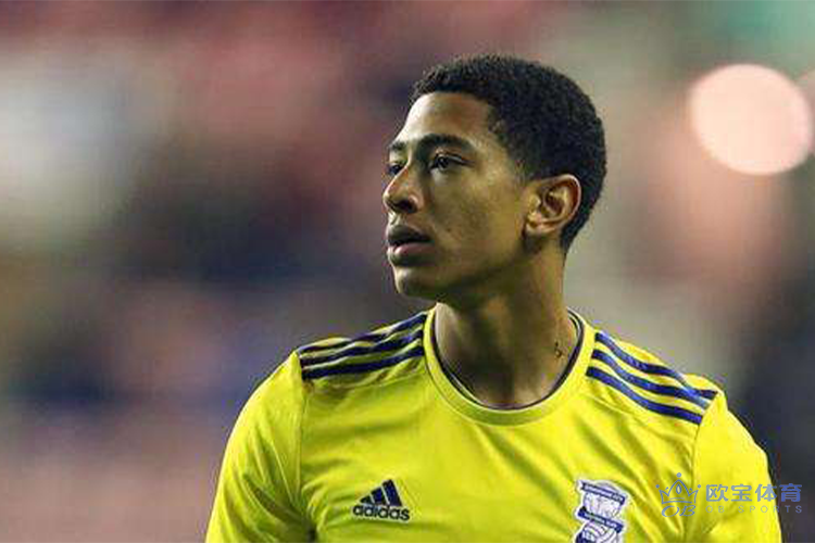 里昂迎德甲关键赛，窗口期止住颓势，底气十足，身体对抗强度拉满的简单介绍